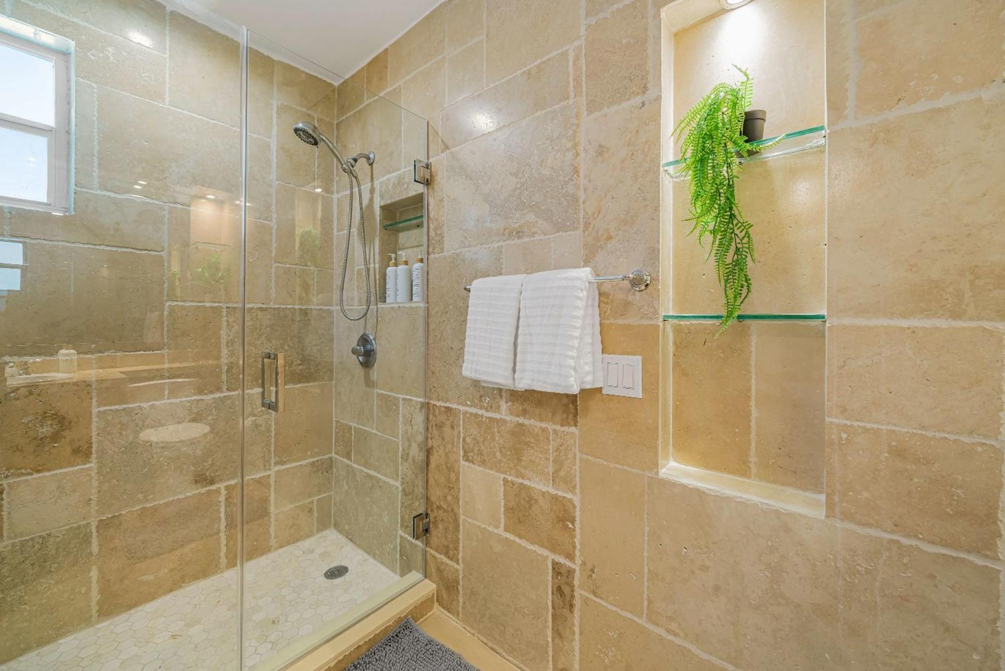 New Tropical Oasis Retreat In Miami Villa ภายนอก รูปภาพ